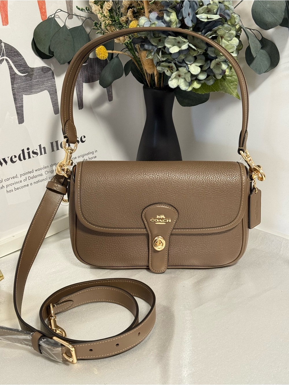 COACH Hadley Shoulder Bag Crossbody In Leather CY683